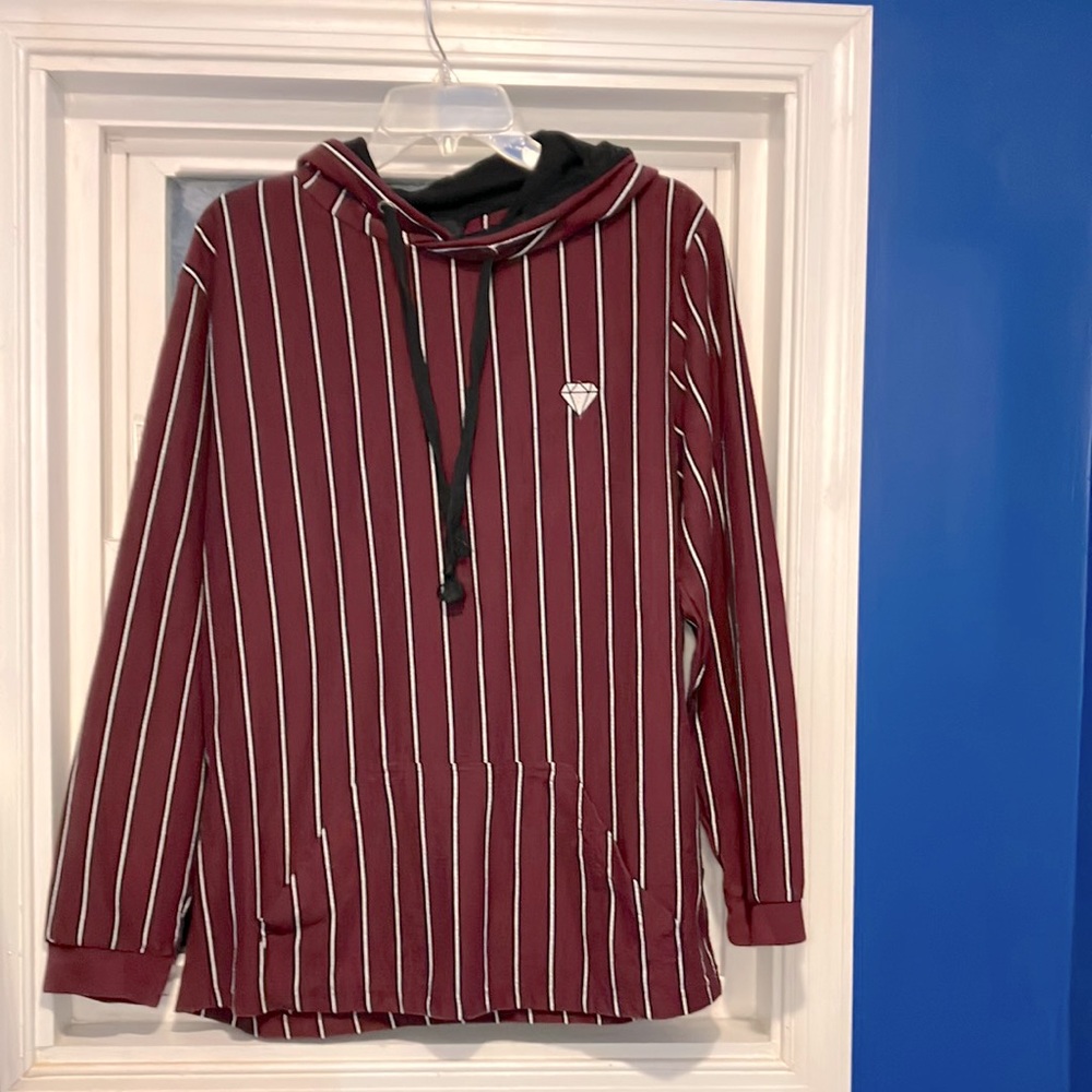 V.A.L.A. Men’s large maroon striped hoodie urban skater grungecore